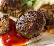 Биточки из северного оленя