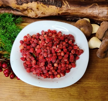 Фото Земляника лесная свежемороженая ( коробка 4 кг)